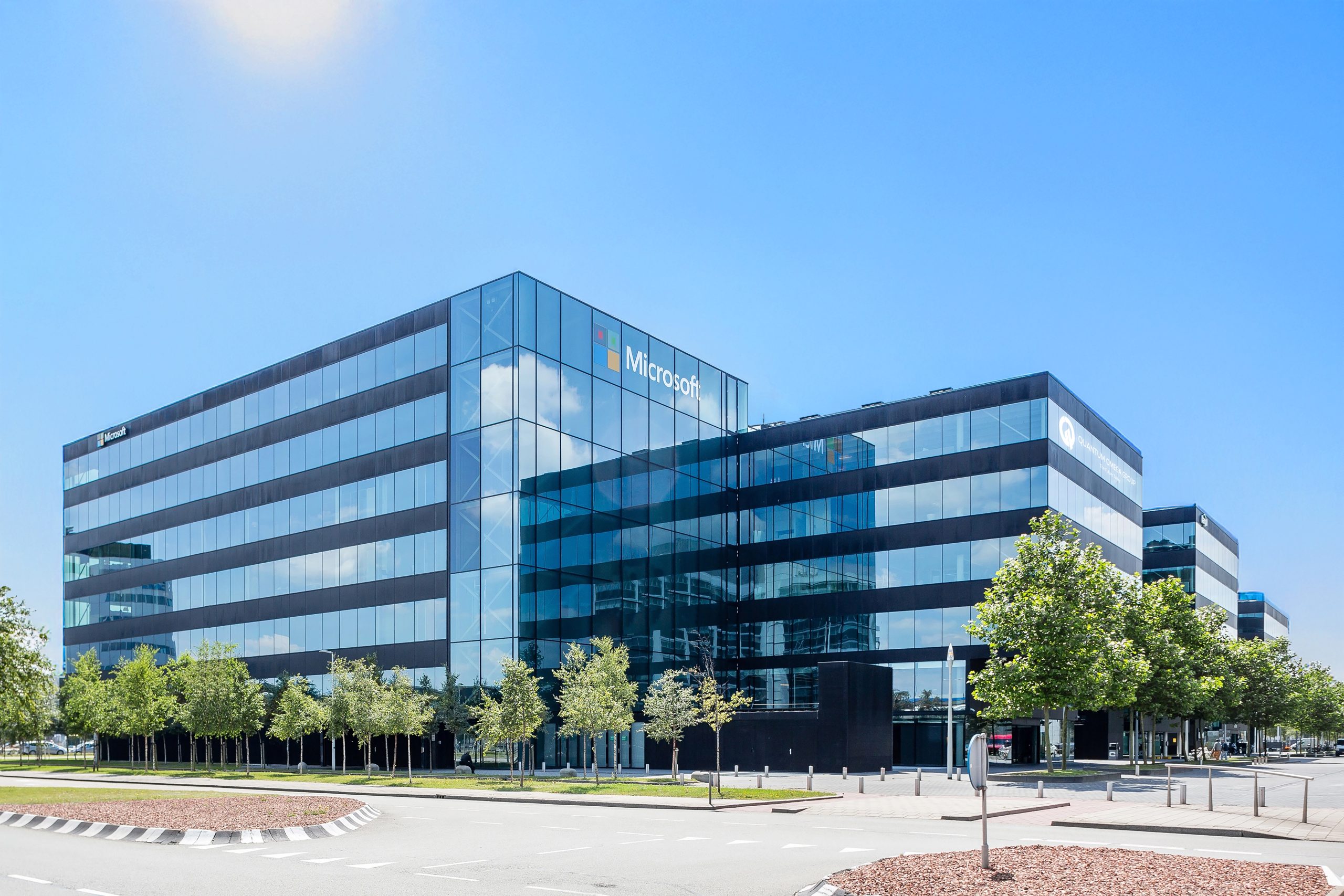 Quantum Building