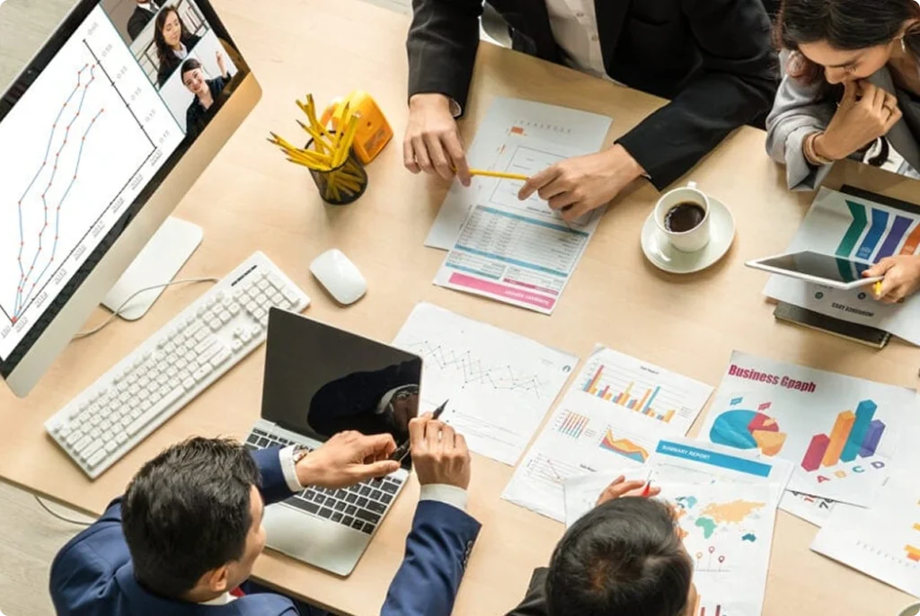 E-Commerce Take charge of the digital common thread in your organization