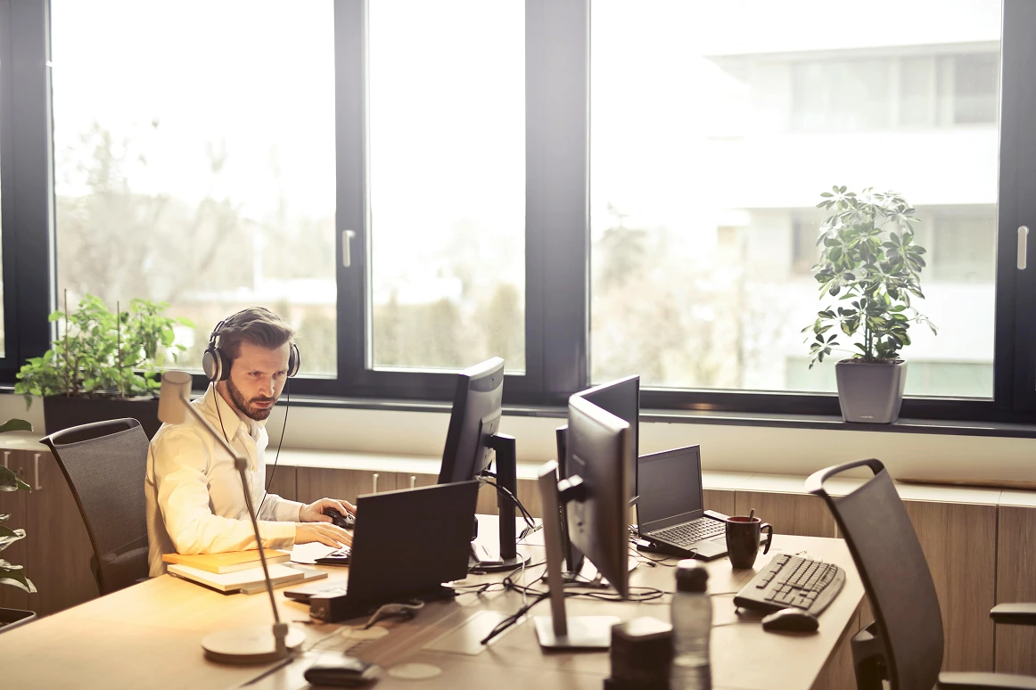 Enhance customer experience with real-time updates